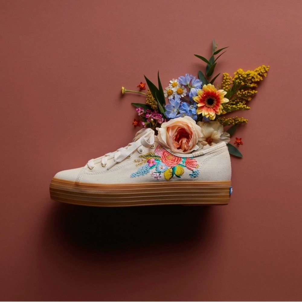 Women’s 9 Rifle Paper Co. KEDs sneakers